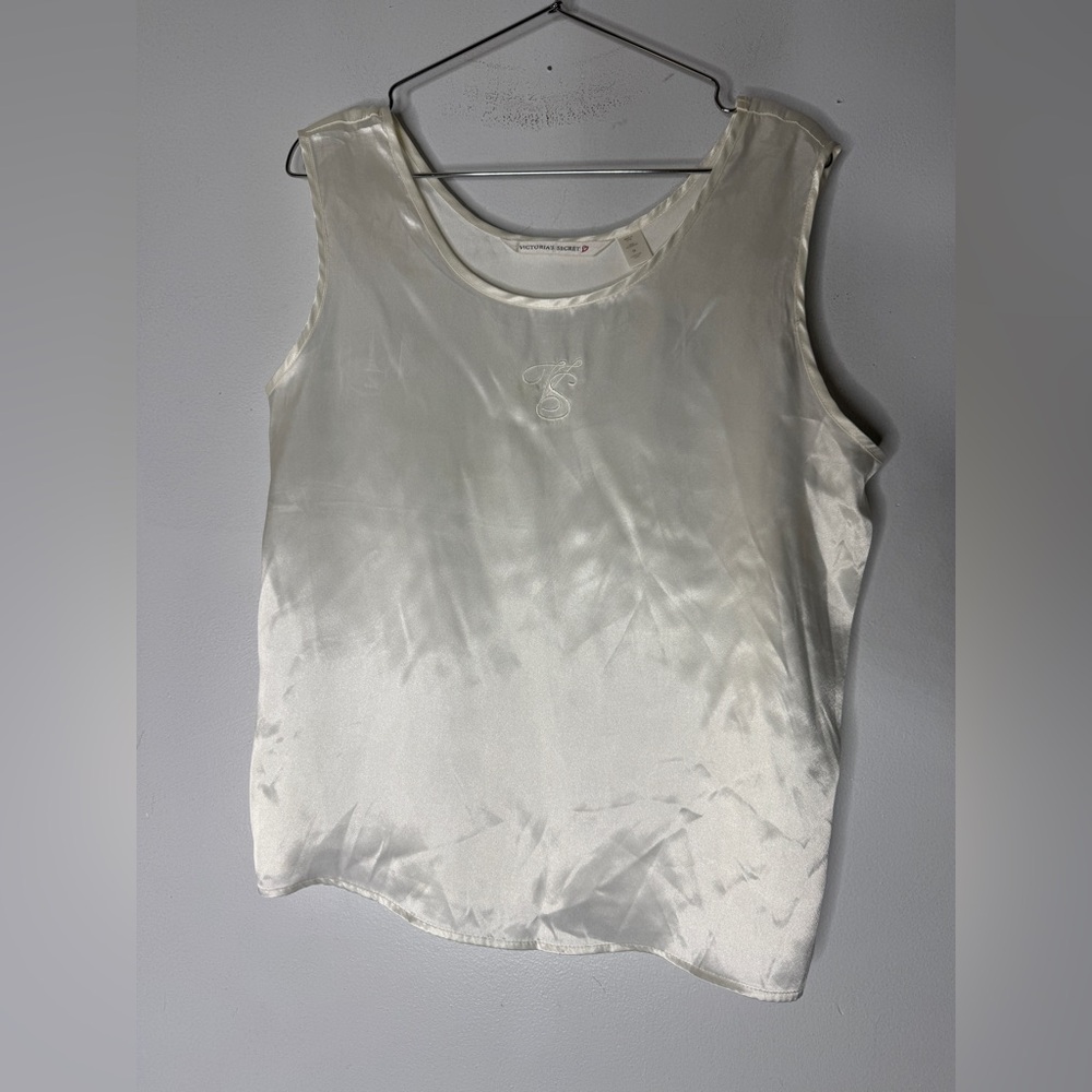 Vintage Made In‎ USA Victoria’s Secret White Satin Sleeveless Top VS Embroidered